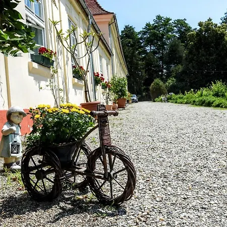 Palatul Brukenthal 3*