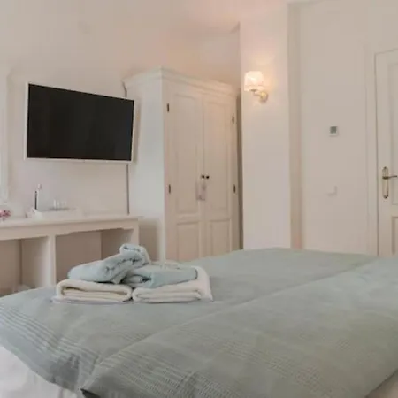 Palatul Brukenthal 3*