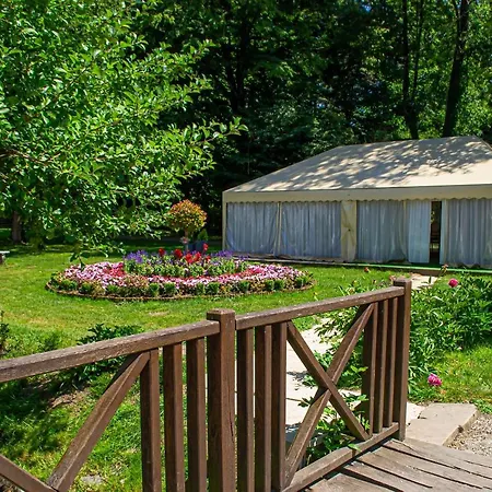 Palatul Brukenthal Szálloda 3*